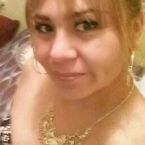 Meet your Posher, Nadia